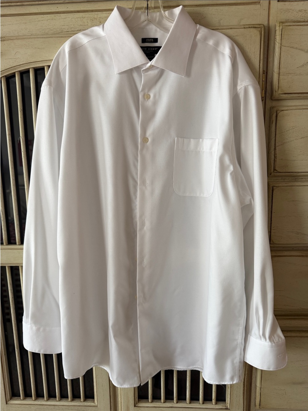 Pronto Uomo White Long-Sleeve Dress Shirt with Chest Pocket